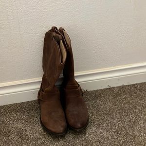 Size 6 Frye cowboy boots